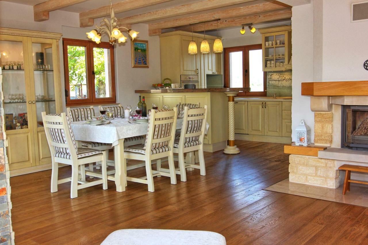 Villa Leko Dream House Cetina Extérieur photo