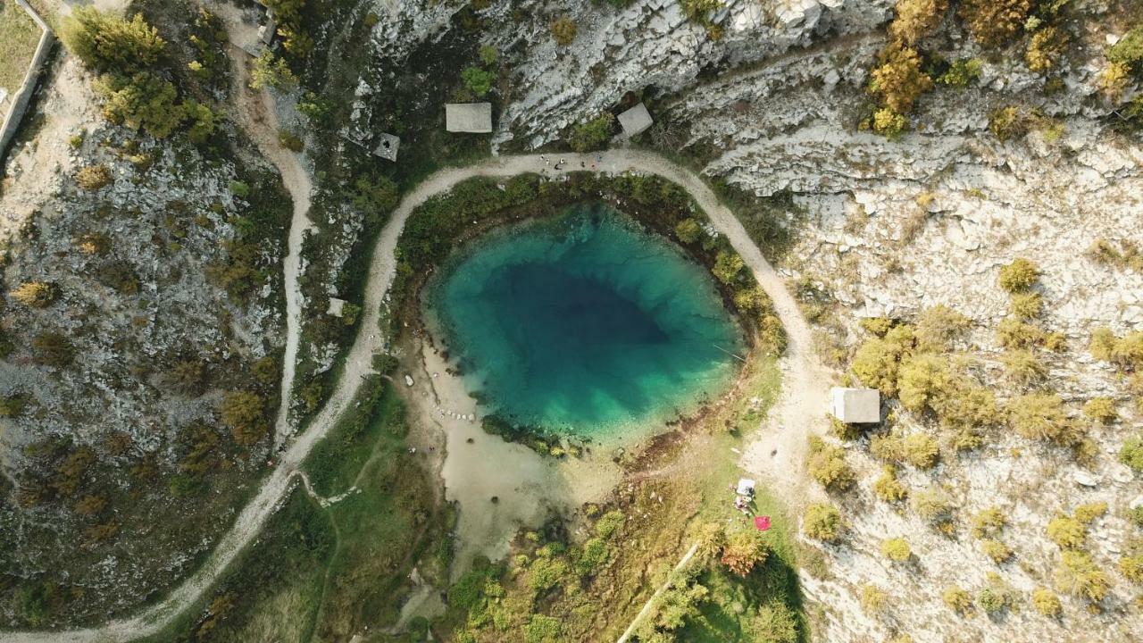 Villa Leko Dream House Cetina Extérieur photo